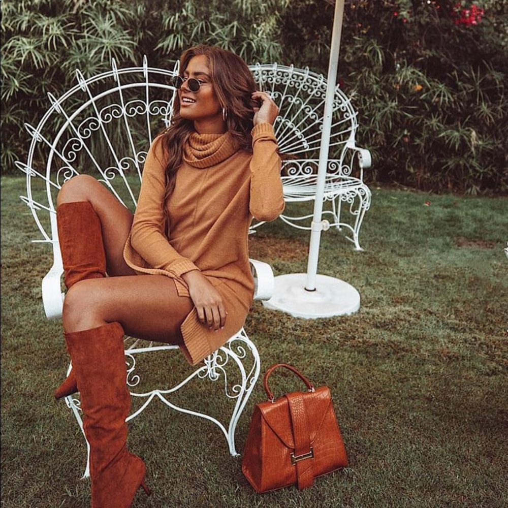 Lulu’s Cowl Neck Long Sleeve Sweater Dress